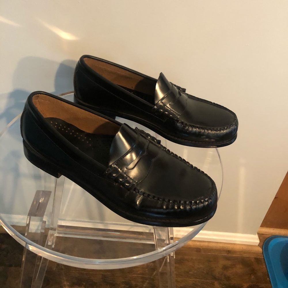 Bass black loafers - men’s size 9